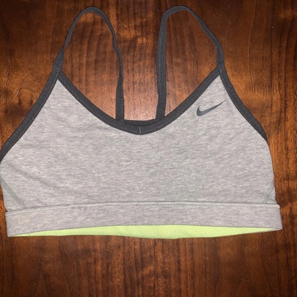 Nike Reversible Sports Bra
